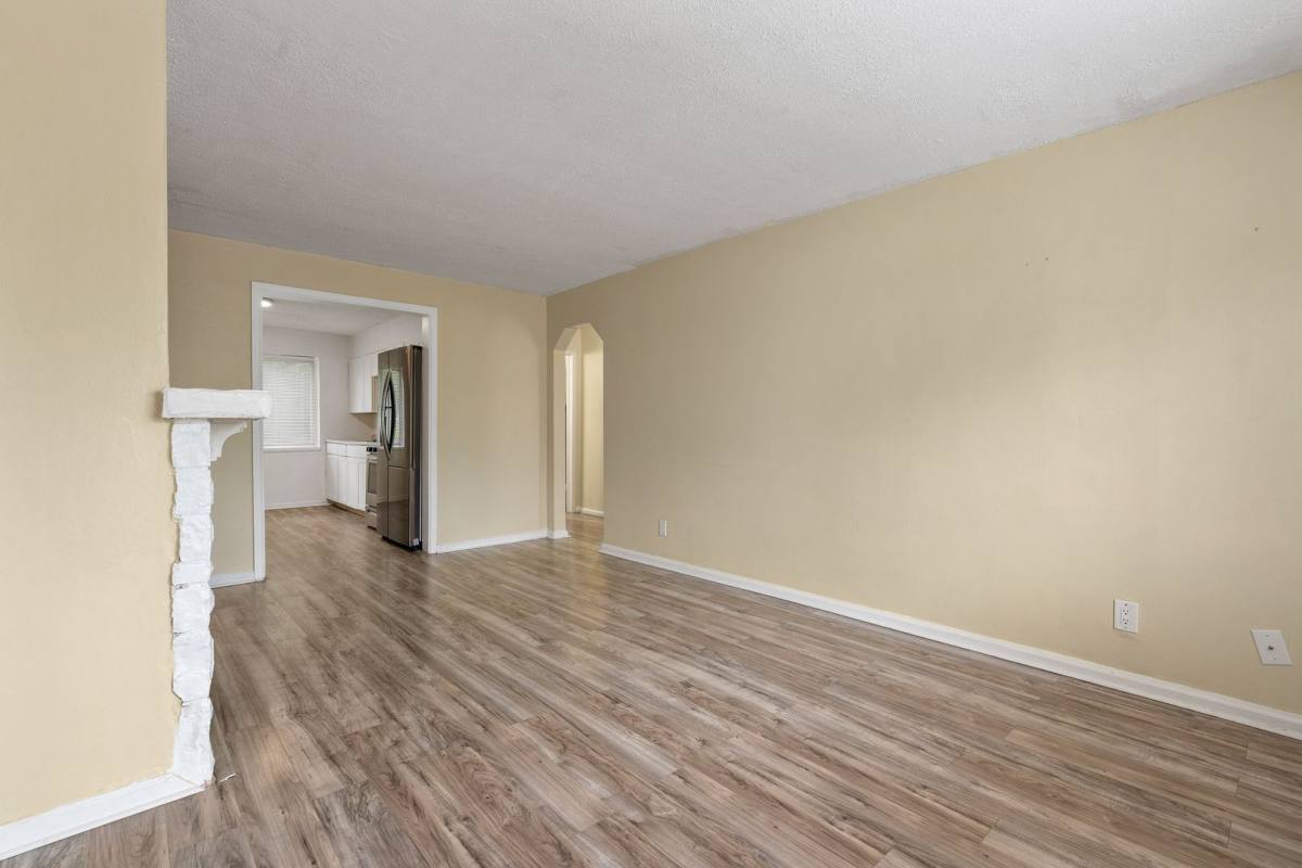 Apartment for rent at 117 Elizabeth St, Dayton, OH 45405