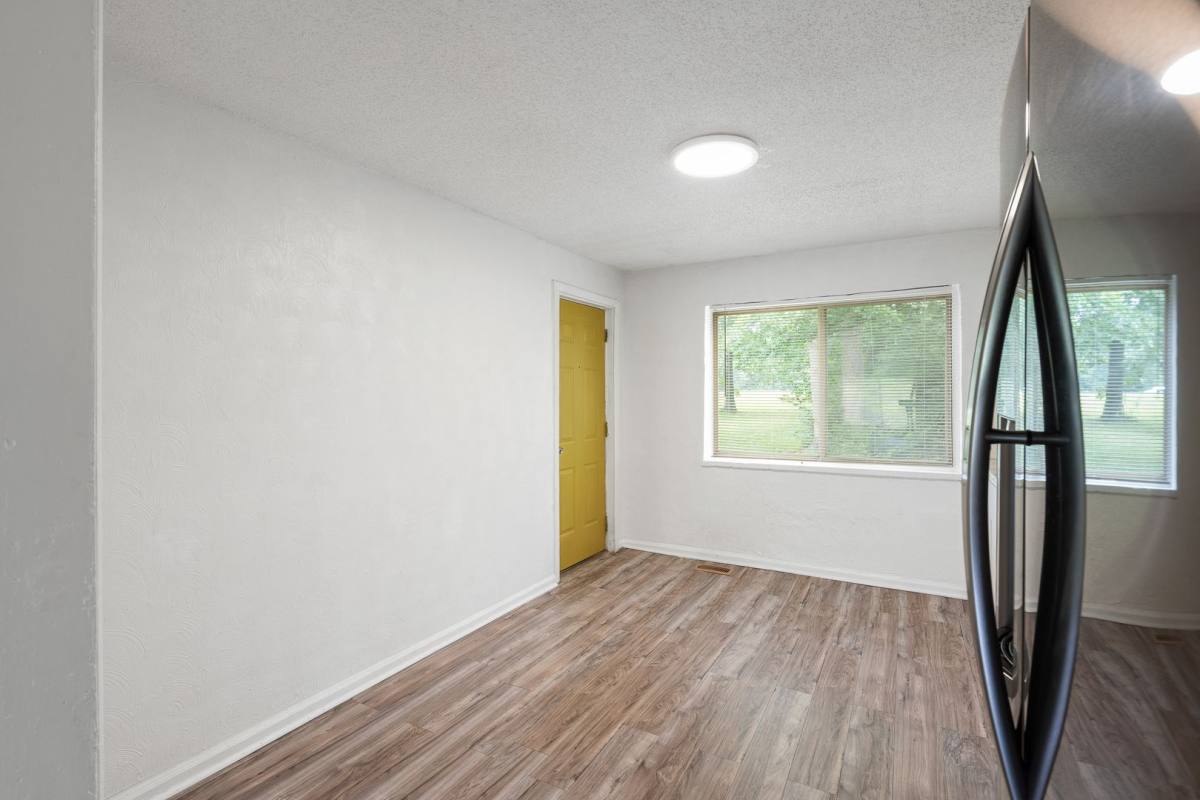 Apartment for rent at 117 Elizabeth St, Dayton, OH 45405