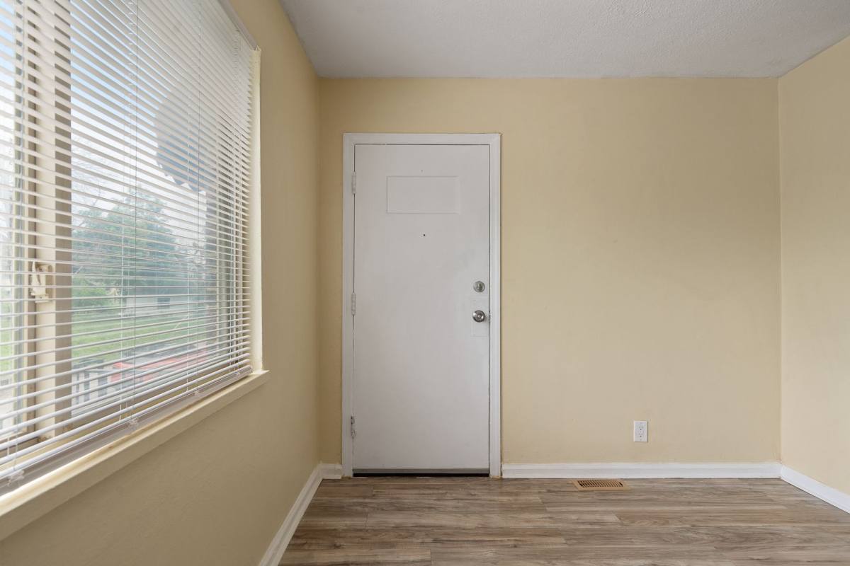 Apartment for rent at 117 Elizabeth St, Dayton, OH 45405
