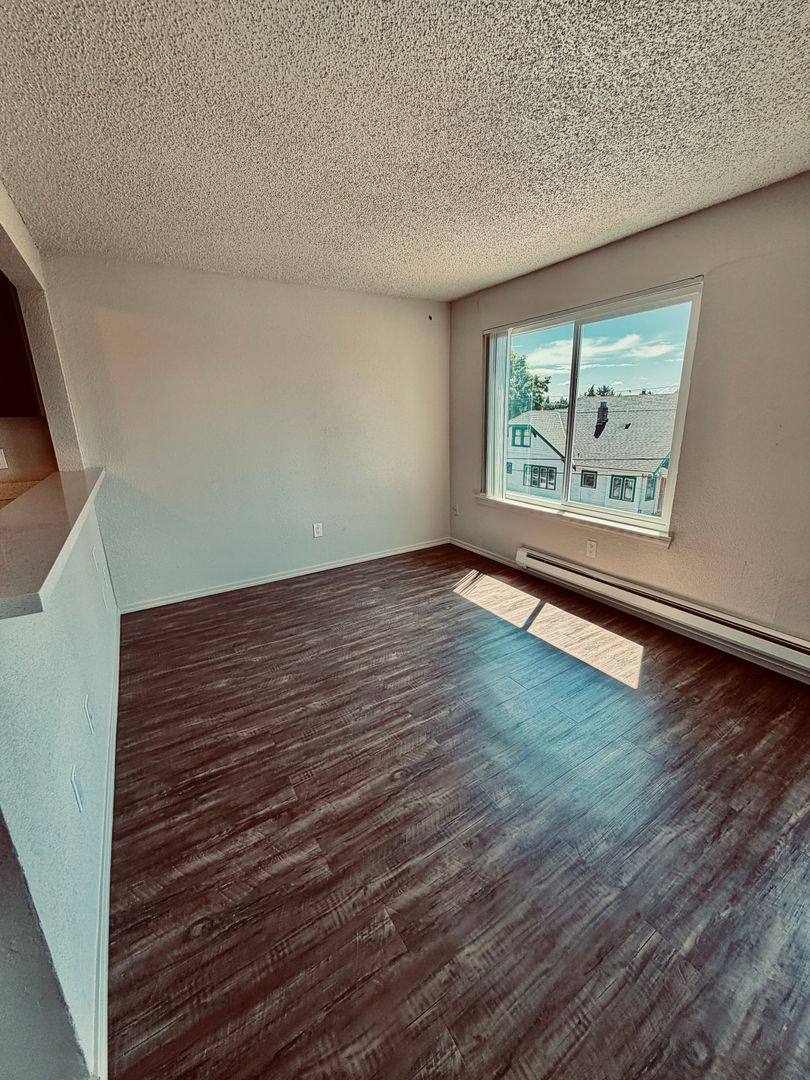 Apartment for rent at 5913 Rainier Ave S, Seattle, WA 98118