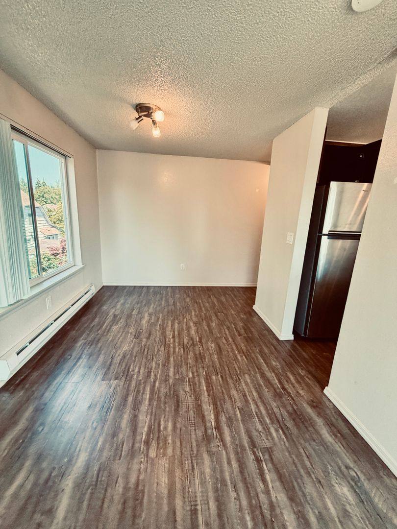 Apartment for rent at 5913 Rainier Ave S, Seattle, WA 98118