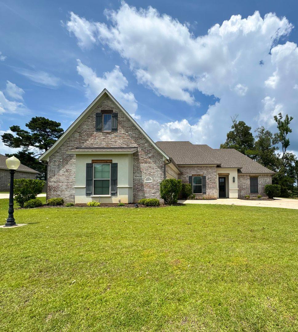 House for rent at 2067 Highpoint Place, Haughton, LA 71037