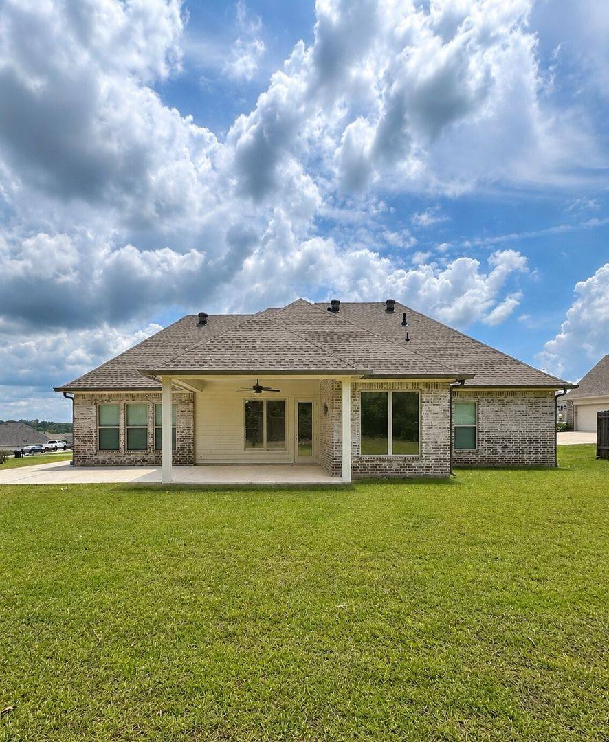 House for rent at 2067 Highpoint Place, Haughton, LA 71037
