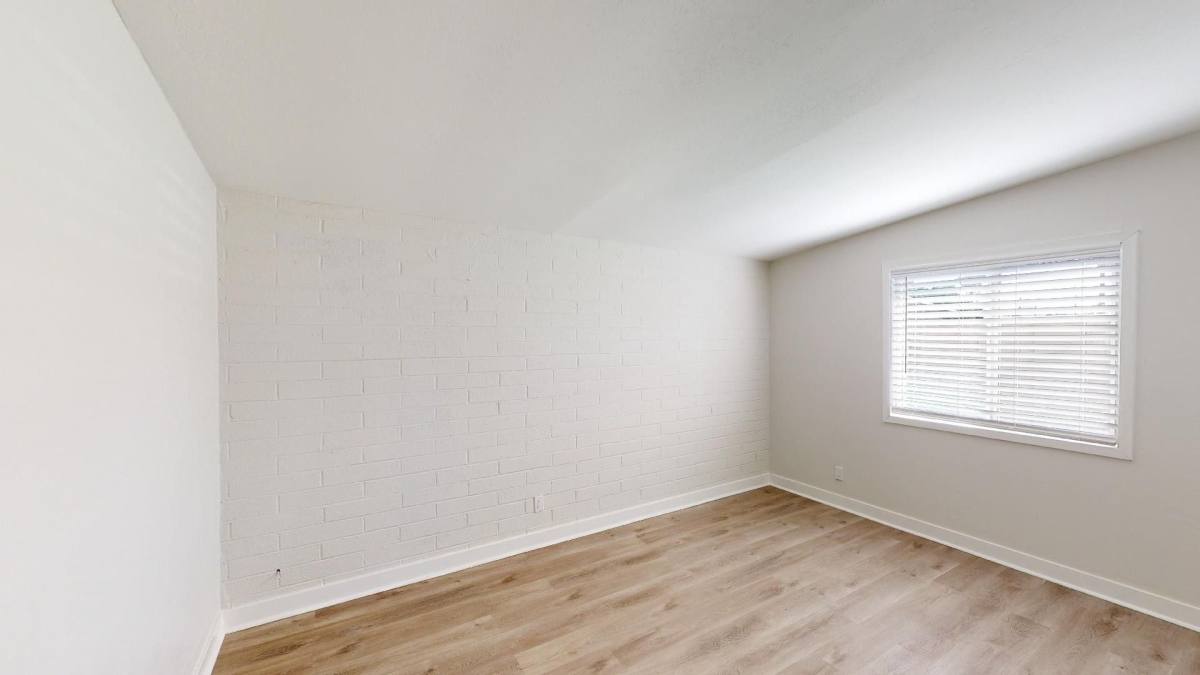 Apartment for rent at 1011 E Amelia Ave, Phoenix, AZ 85014