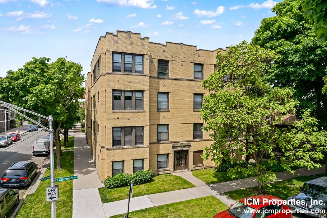 Apartment for rent at 3300 N Claremont #3, Chicago, IL 60618
