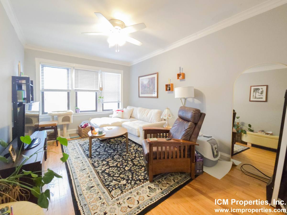Apartment for rent at 3300 N Claremont #3, Chicago, IL 60618