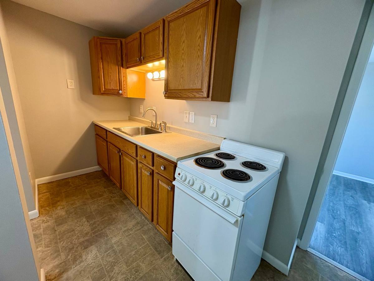Apartment for rent at 71 Jury St, Highspire, PA 17034