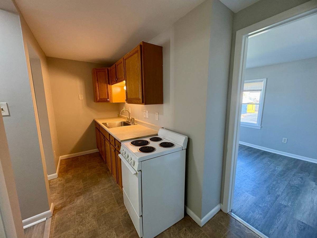 Apartment for rent at 71 Jury St, Highspire, PA 17034