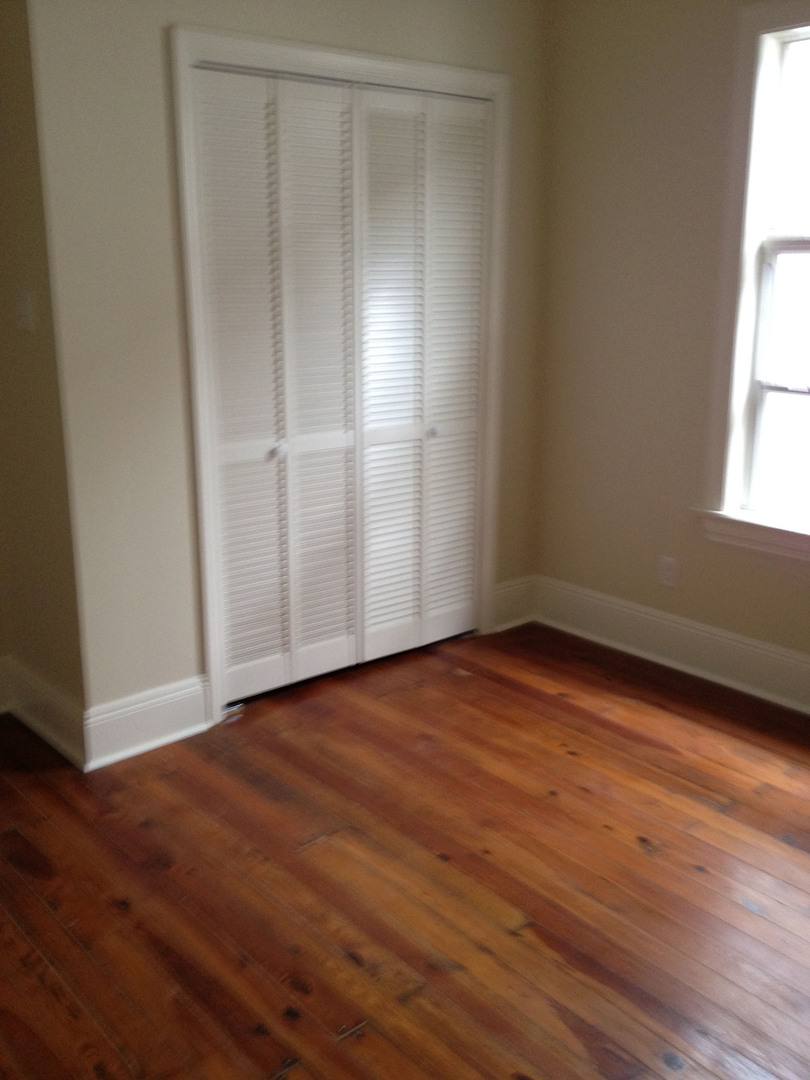 Townhouse for rent at 2625 Upperline St, New Orleans, LA 70115