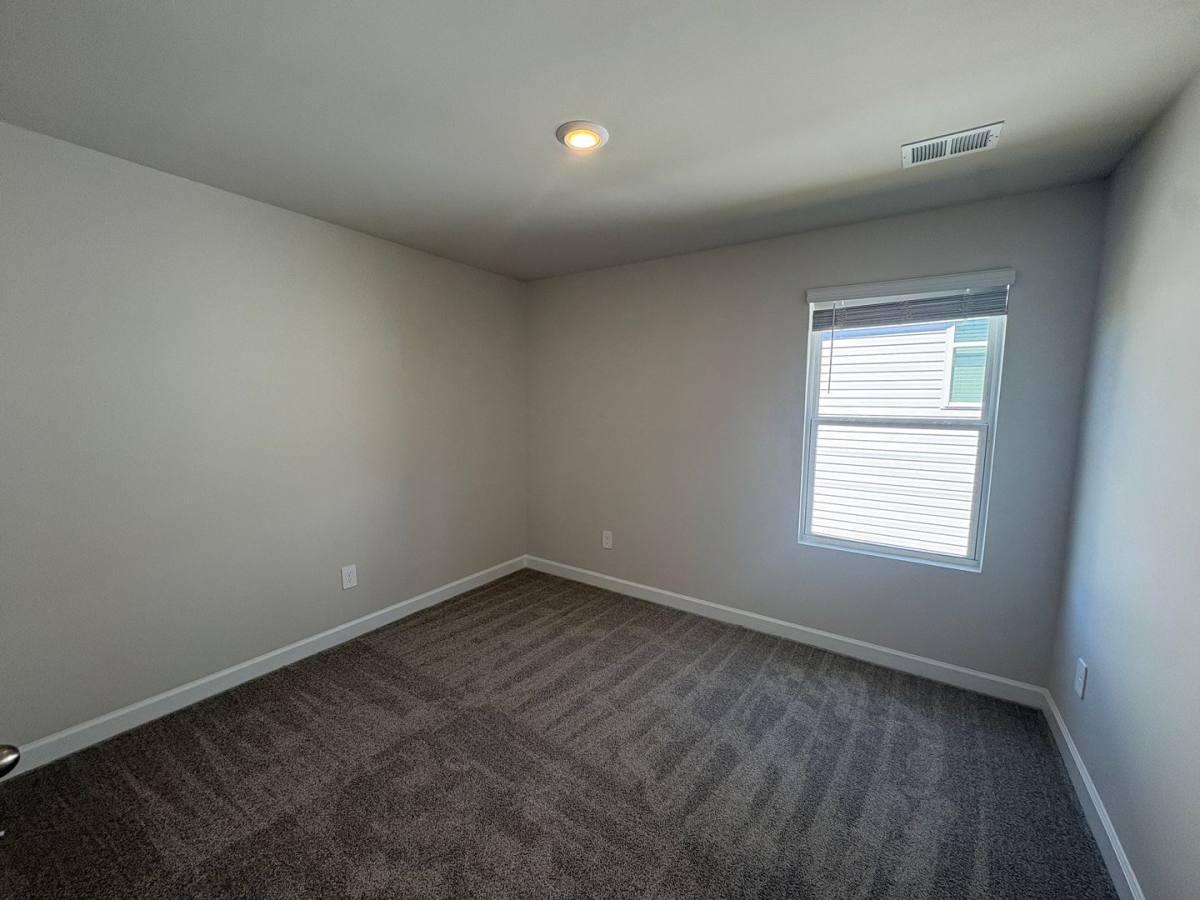 House for rent at 422 Yellowstone Trail, Gray Court, SC 29645