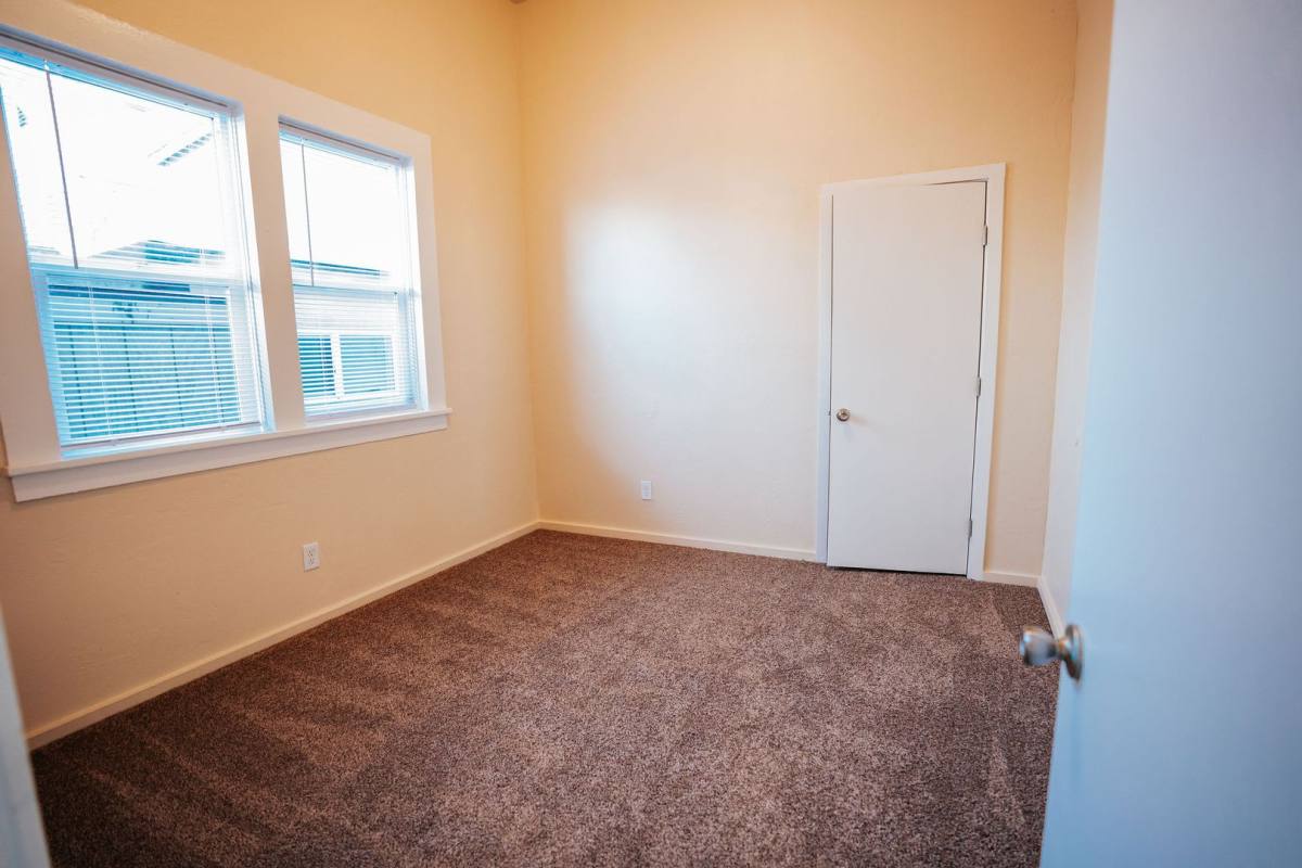 Apartment for rent at 1023 4th St, Eureka, CA 95501