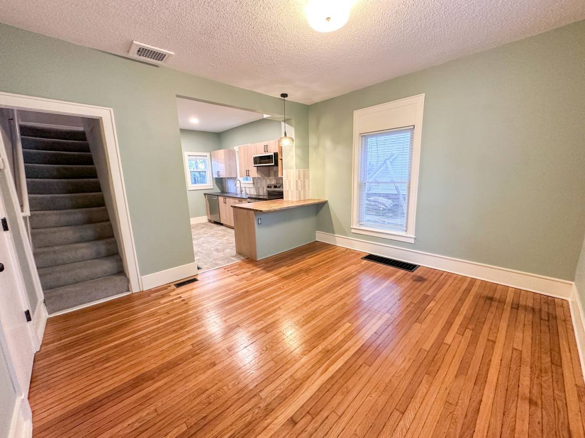 House for rent at 303 Page NE, Grand Rapids, MI 49505