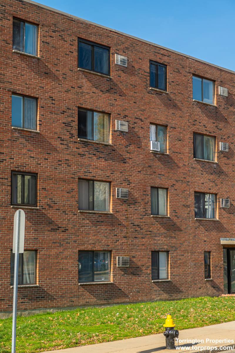 Apartment for rent at 253 Hyde Park Ave #37, Jamaica Plain, MA 02130