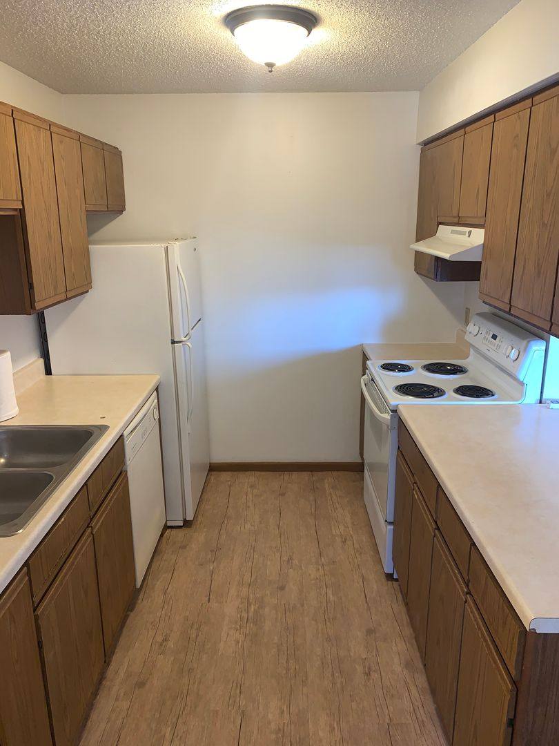 Apartment for rent at 520 15th Ave SE, Saint Cloud, MN 56304
