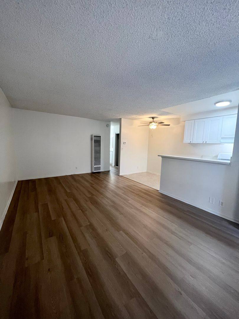 Apartment for rent at 4029 W 138th St, Hawthorne, CA 90250