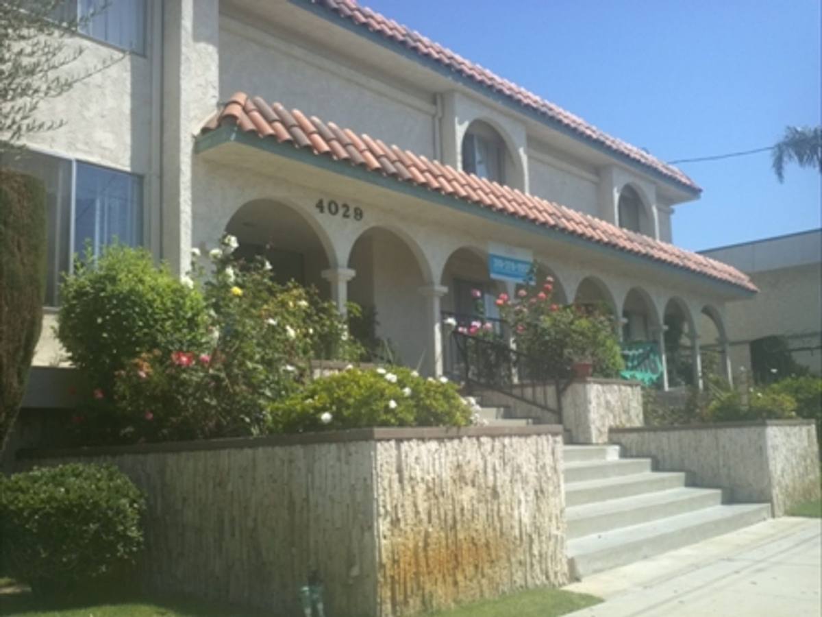 Apartment for rent at 4029 W 138th St, Hawthorne, CA 90250