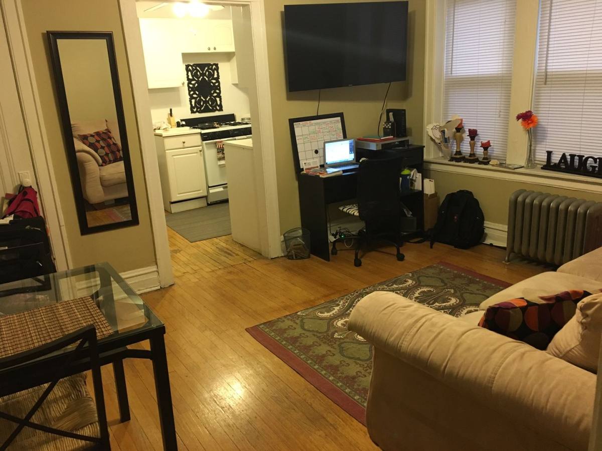 Apartment for rent at 4409 N Kenneth Ave #1A, Chicago, IL 60630