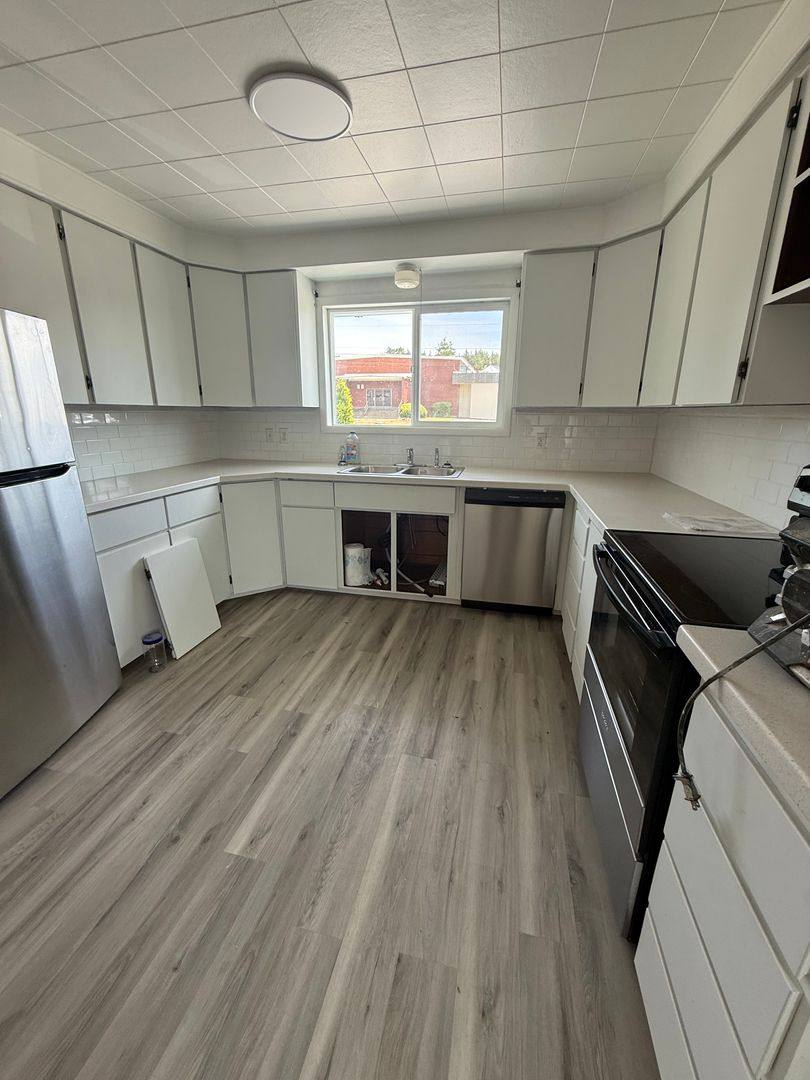 Apartment for rent at 2368 Pacific St, North Bend, OR 97459
