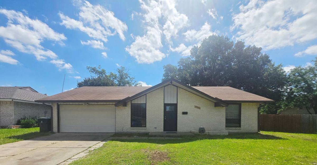 House for rent at 734 Spring Lake Dr, Garland, TX 75043