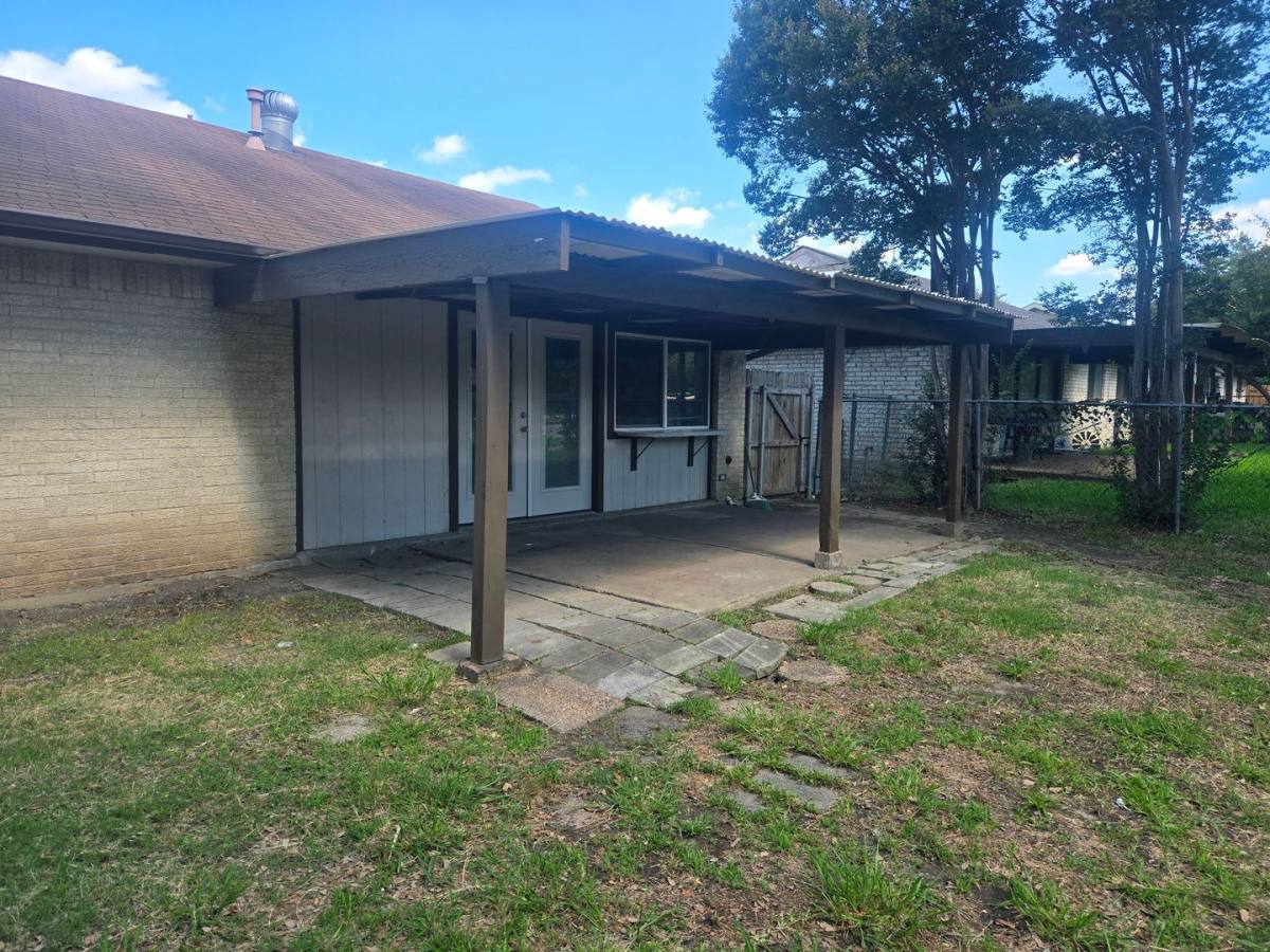 House for rent at 734 Spring Lake Dr, Garland, TX 75043