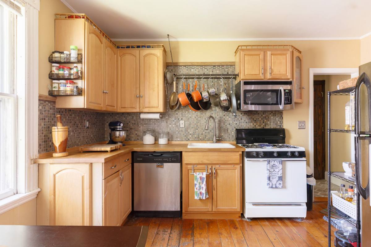 Apartment for rent at 327 Lafayette St #2, Salem, MA 01970