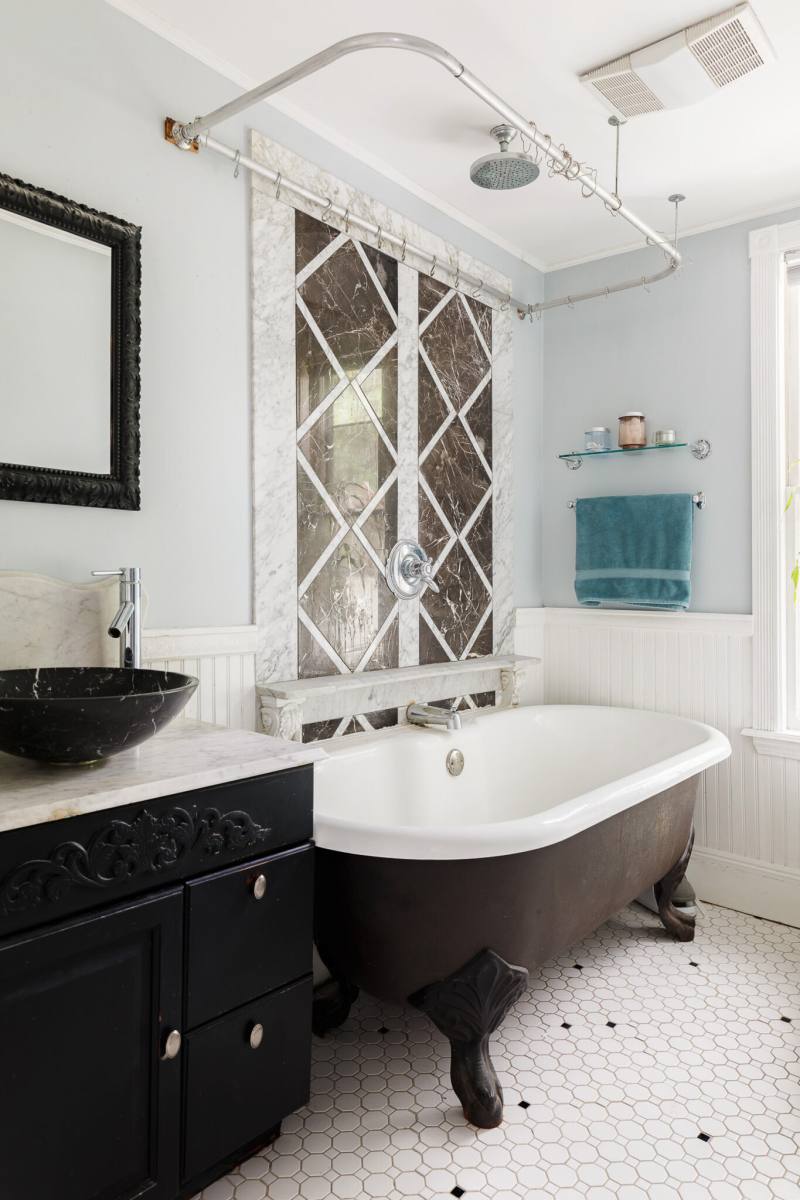 Apartment for rent at 327 Lafayette St #2, Salem, MA 01970