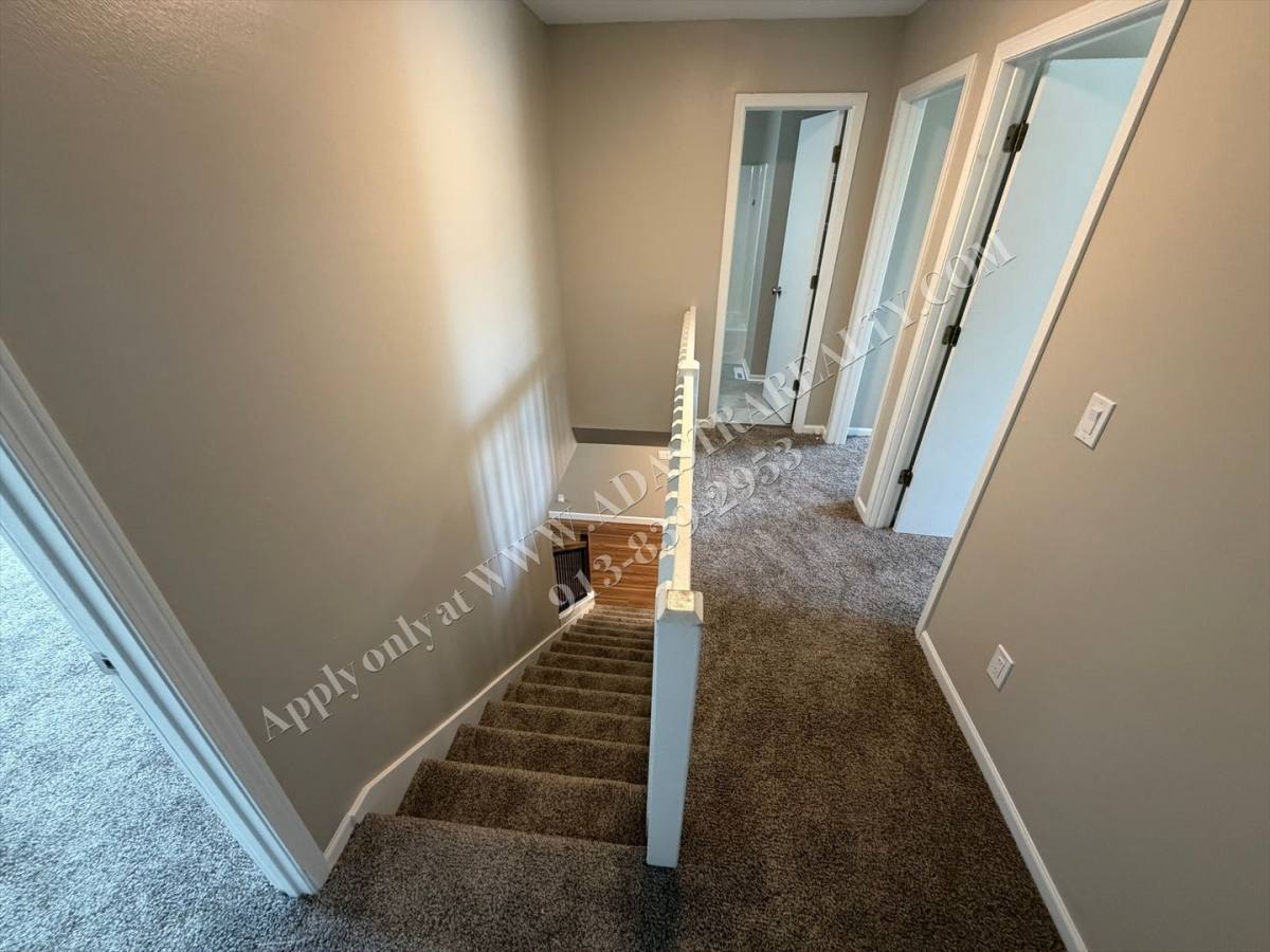 House for rent at 1569 E 120th St, Olathe, KS 66061