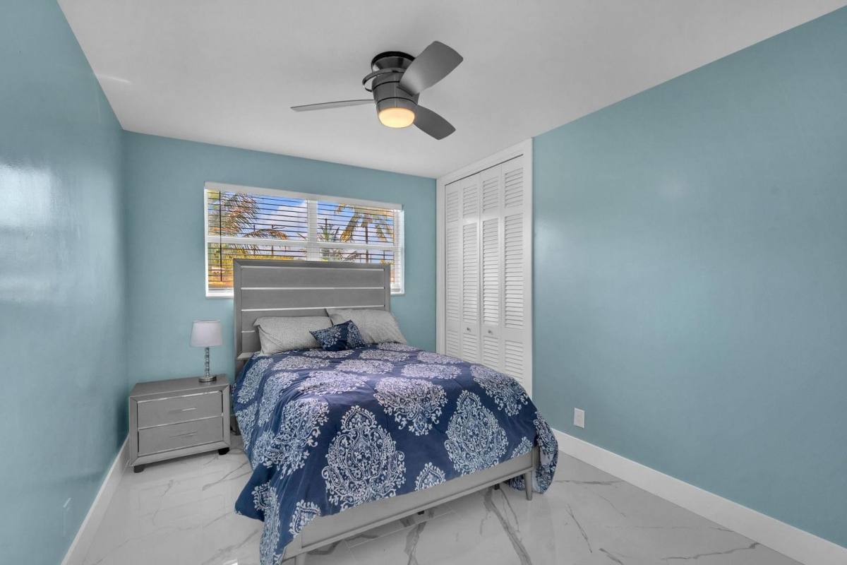 House for rent at 4406 SW 37th Ave, Fort Lauderdale, FL 33312