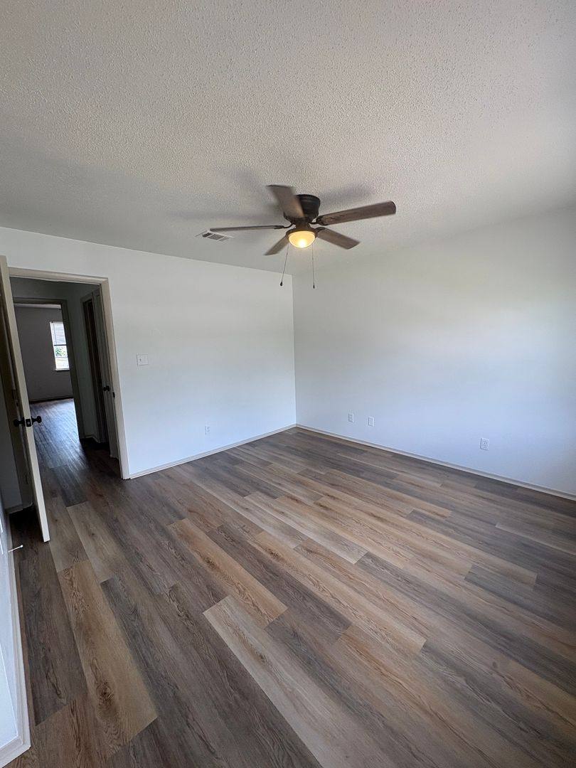 Apartment for rent at 3305 12th St, Gulfport, MS 39501