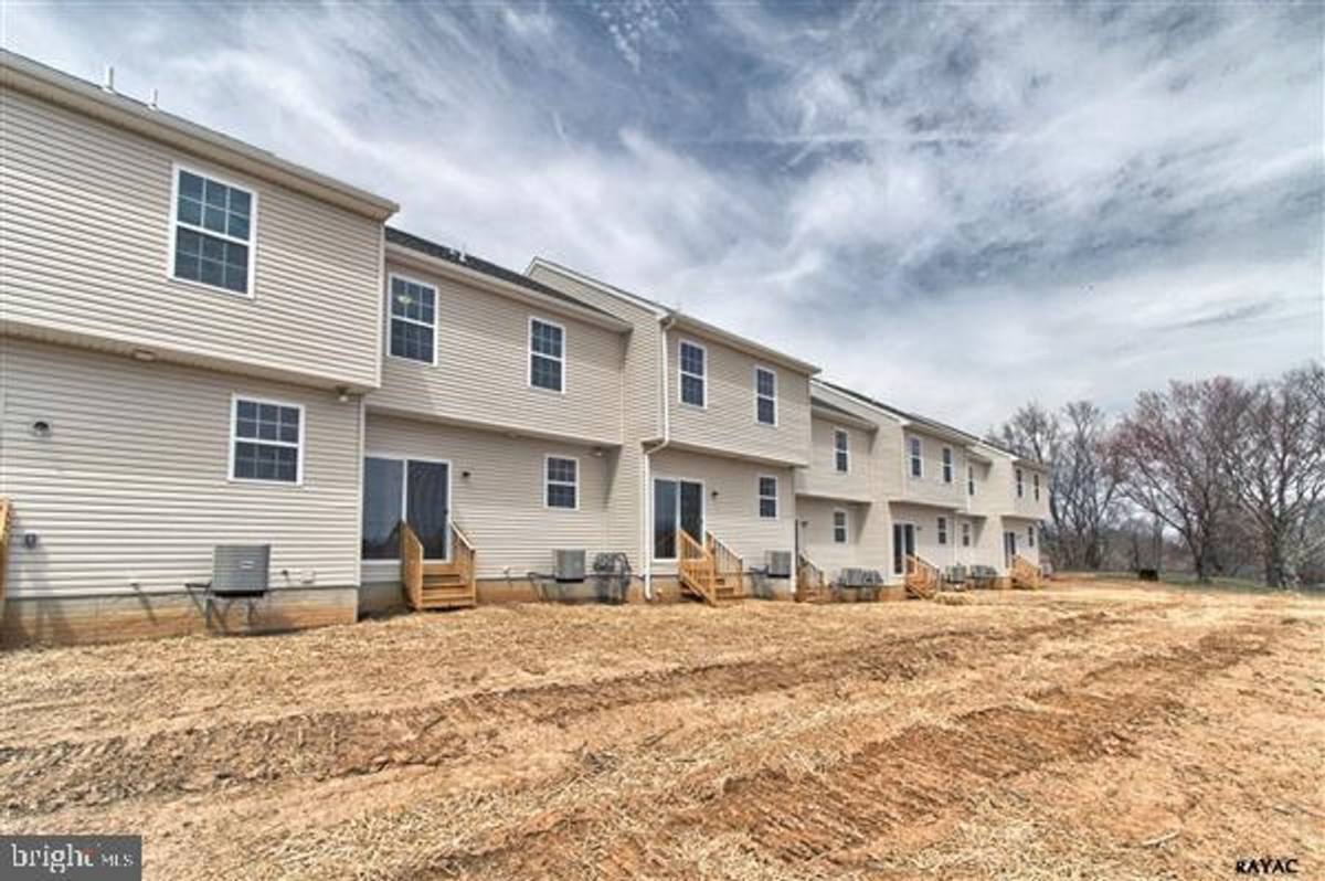 Condo for rent at 379 Mesa Lane, York, PA 17408