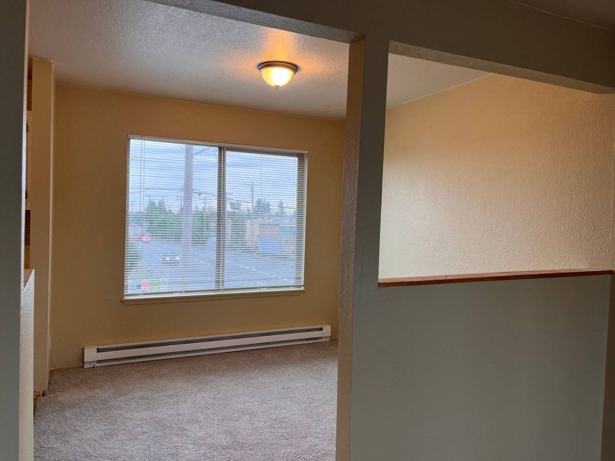 Apartment for rent at 9925 4th Ave W, Everett, WA 98204