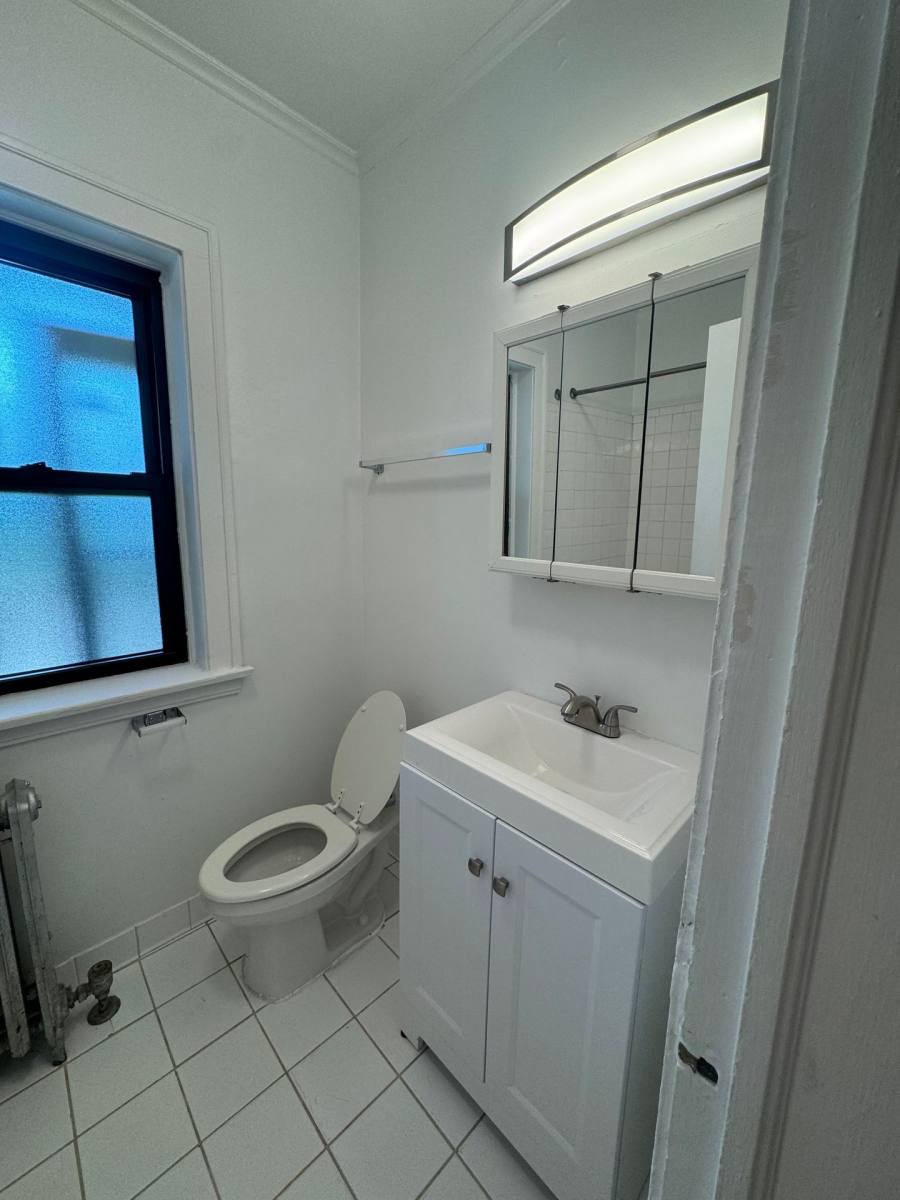 Apartment for rent at 910-916 Judson Ave, Evanston, IL 60202
