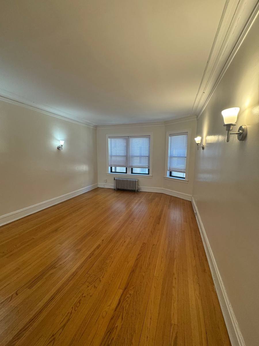 Apartment for rent at 910-916 Judson Ave, Evanston, IL 60202
