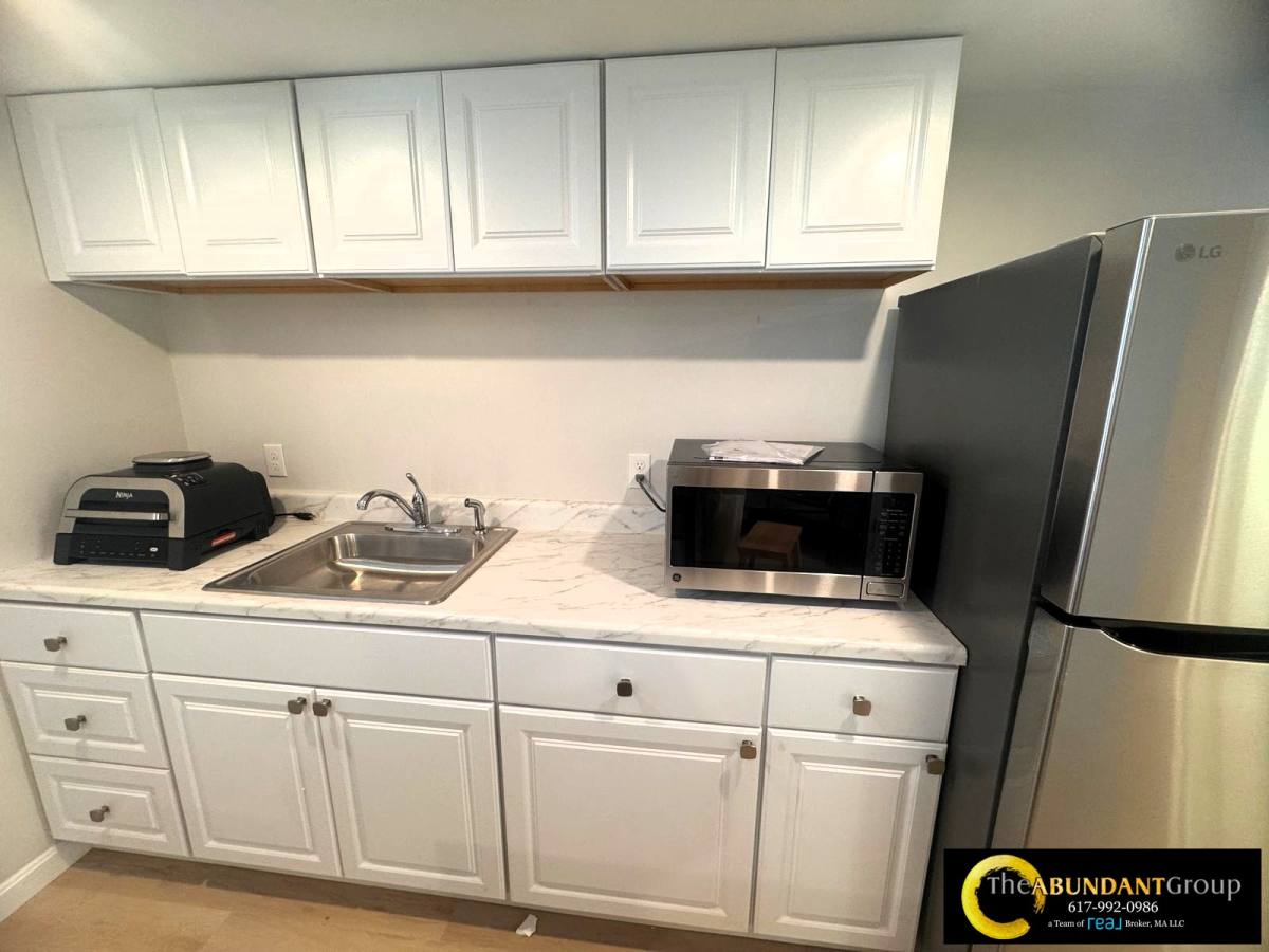 House for rent at 39 Cottage St, Stoneham, MA 02180