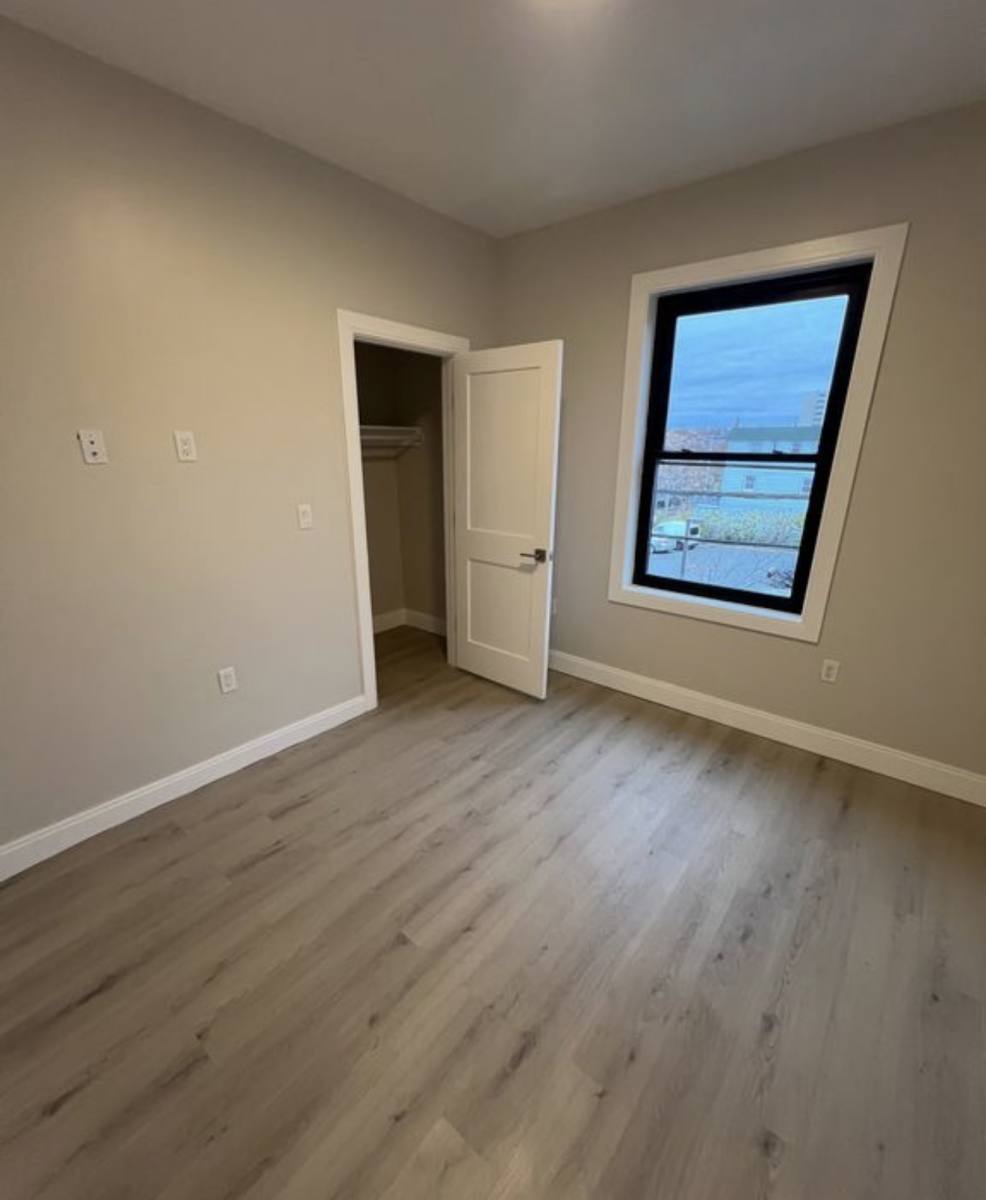 Apartment for rent at 56 Sachem #6, Lynn, MA 01902