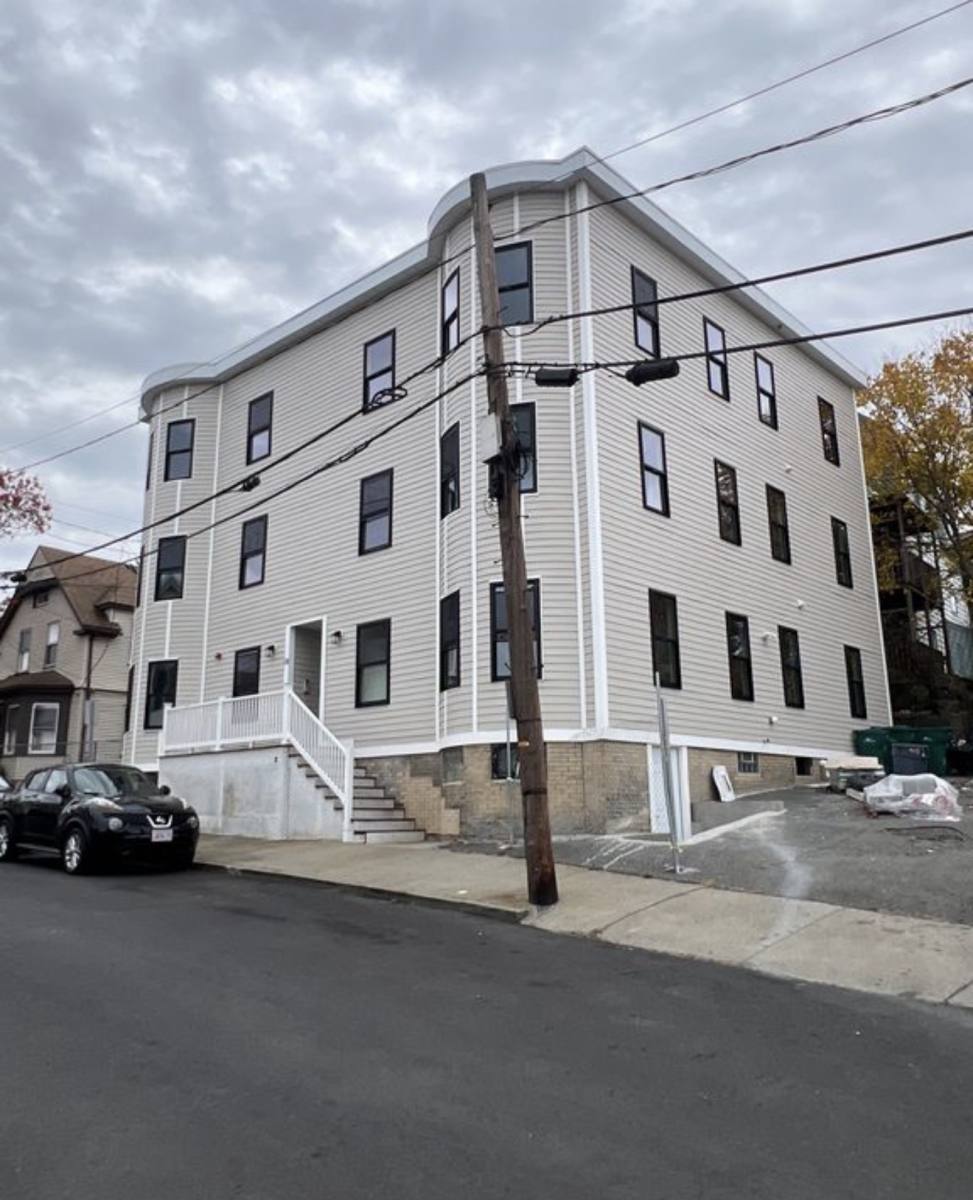 Apartment for rent at 56 Sachem #6, Lynn, MA 01902