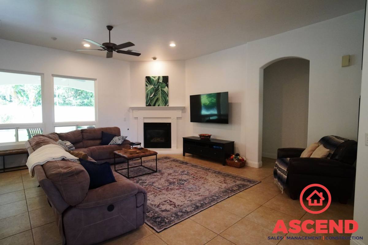 House for rent at 12510 Savonburg Dr, Bakersfield, CA 93312