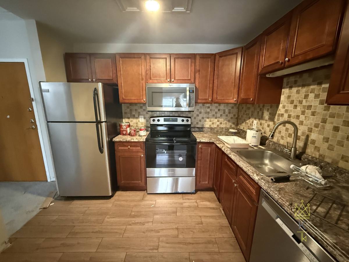 Apartment for rent at 14 Heron St #208, West Roxbury, MA 02132
