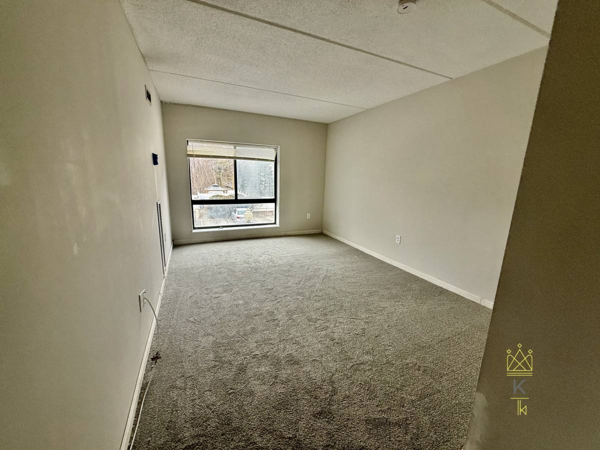 Apartment for rent at 14 Heron St #208, West Roxbury, MA 02132