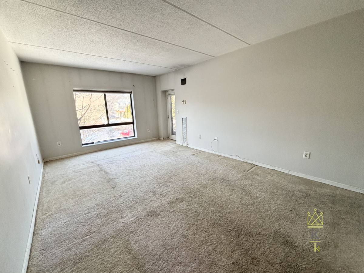 Apartment for rent at 14 Heron St #208, West Roxbury, MA 02132