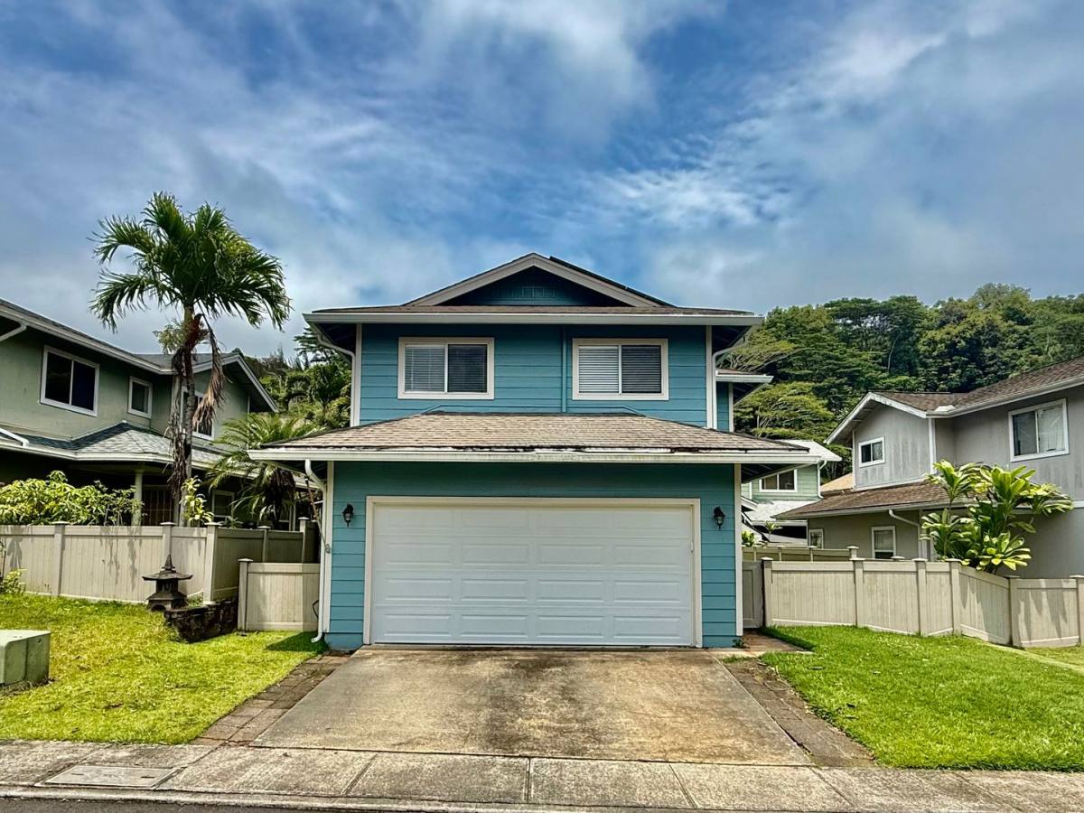 Townhouse for rent at 95-1123 Wikao St #WOODCREEK, Mililani, HI 96789