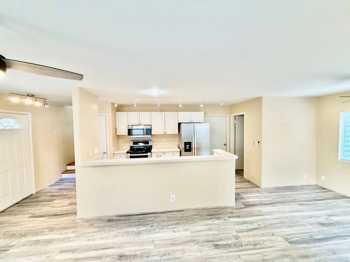 Townhouse for rent at 95-1123 Wikao St #WOODCREEK, Mililani, HI 96789