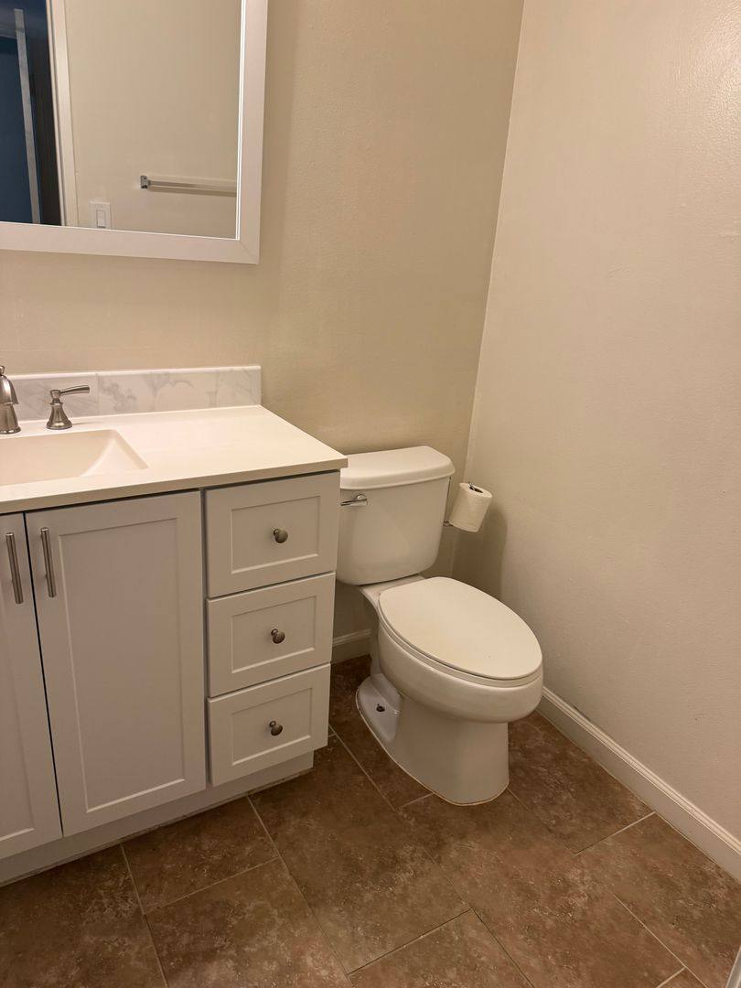 Apartment for rent at 7517 Saint Philomena Way, Citrus Heights, CA 95610