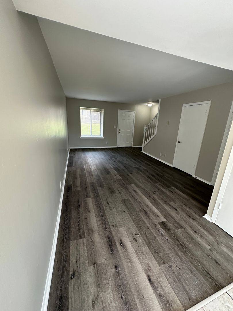 Townhouse for rent at 6596 Poplar Woods Circle S, Germantown, TN 38138