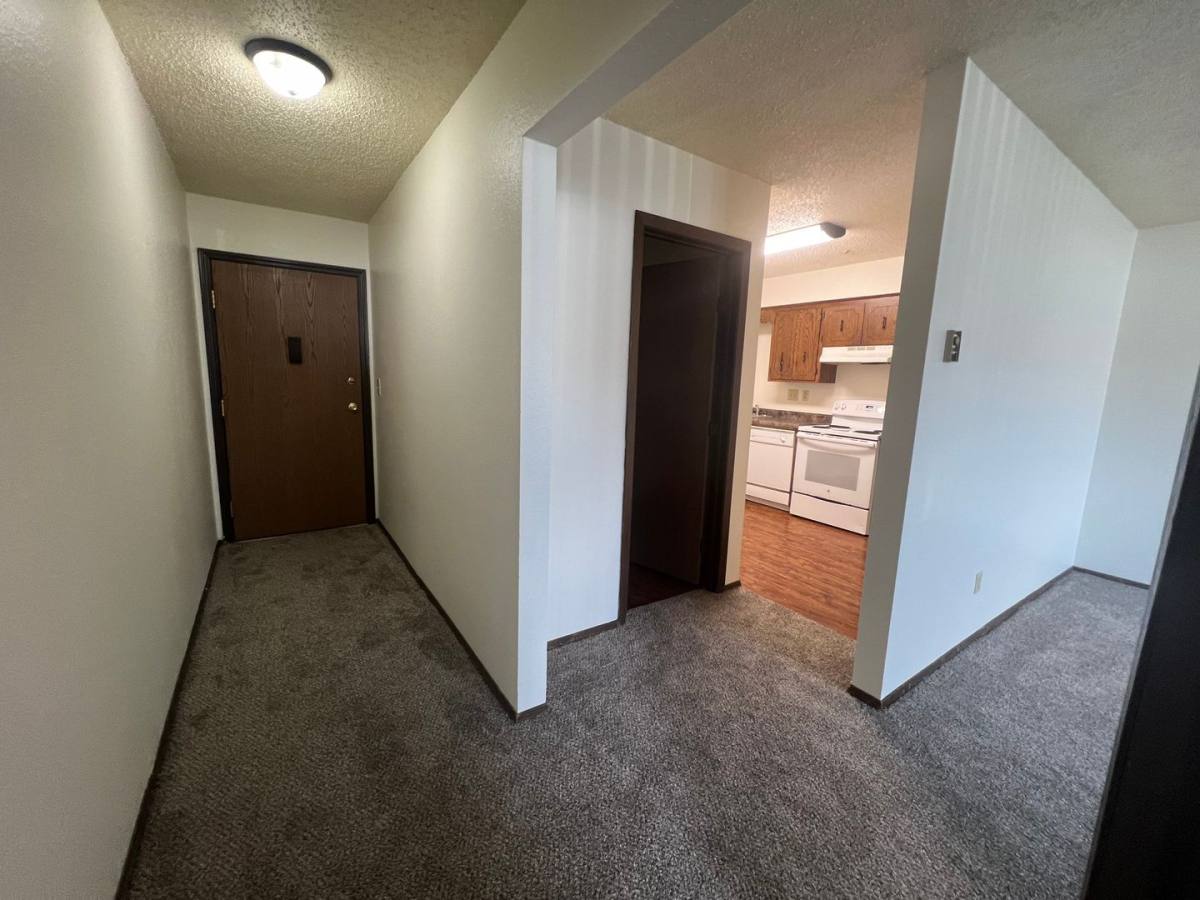 Apartment for rent at 2321 20 1 2 Ave S, Fargo, ND 58103