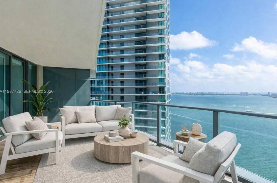 Apartment for rent at 650 NE 32nd St #3406, Miami, FL 33137