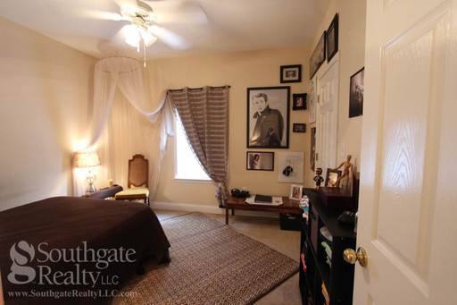 Apartment for rent at 202 N 37th Ave #4, Hattiesburg, MS 39401