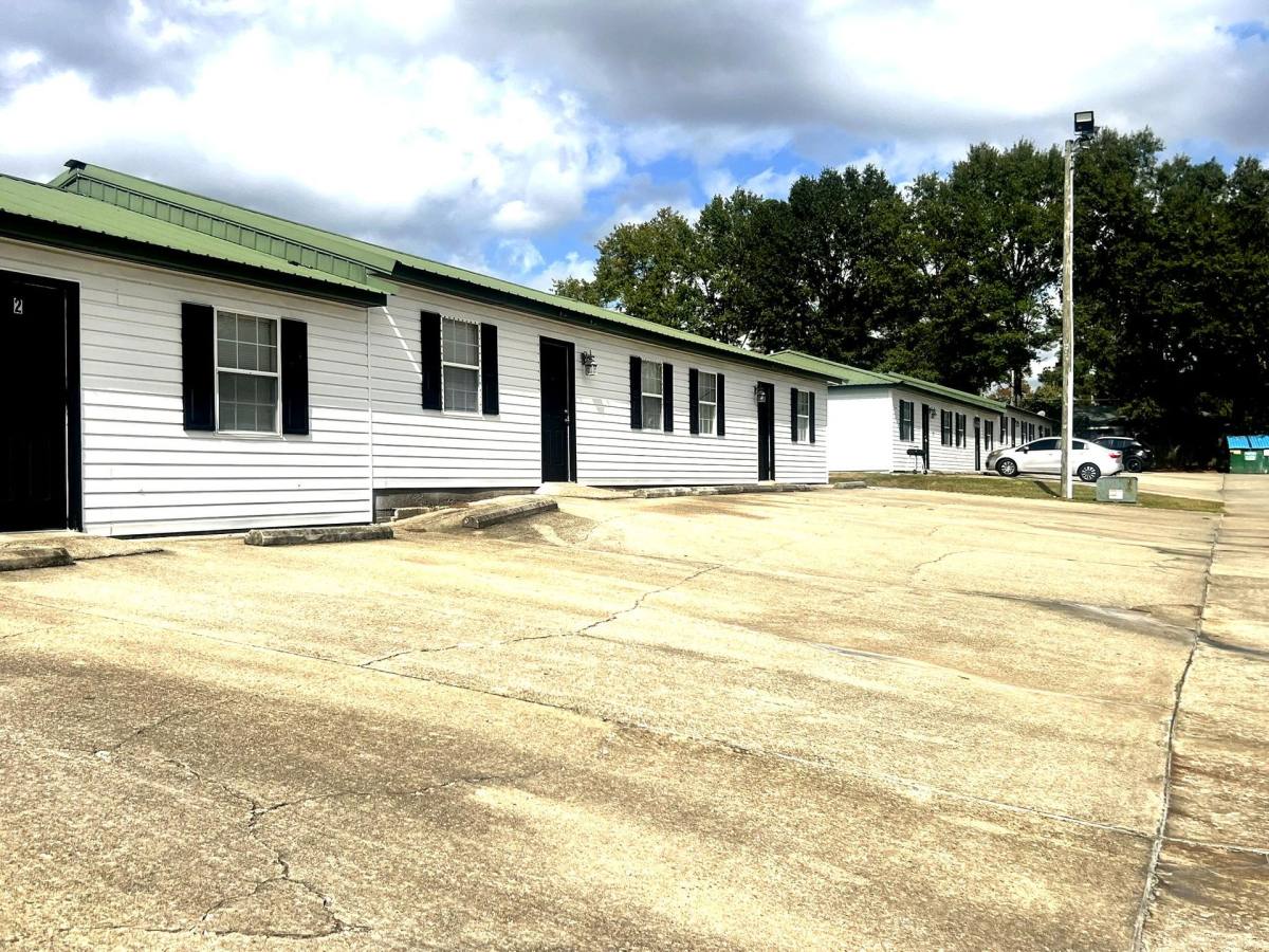 Townhouse for rent at 5 Shears Rd, Hattiesburg, MS 39402