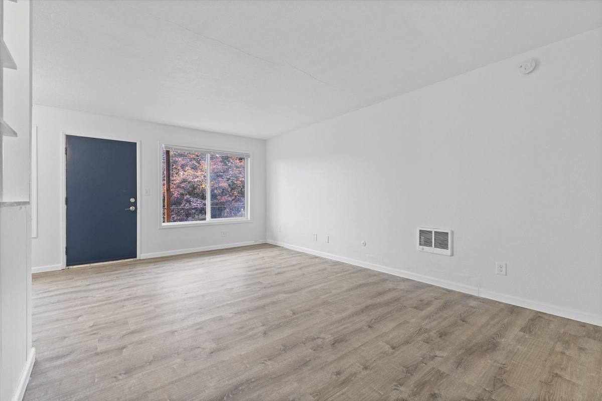 Apartment for rent at 303 SE 126th, Portland, OR 97233