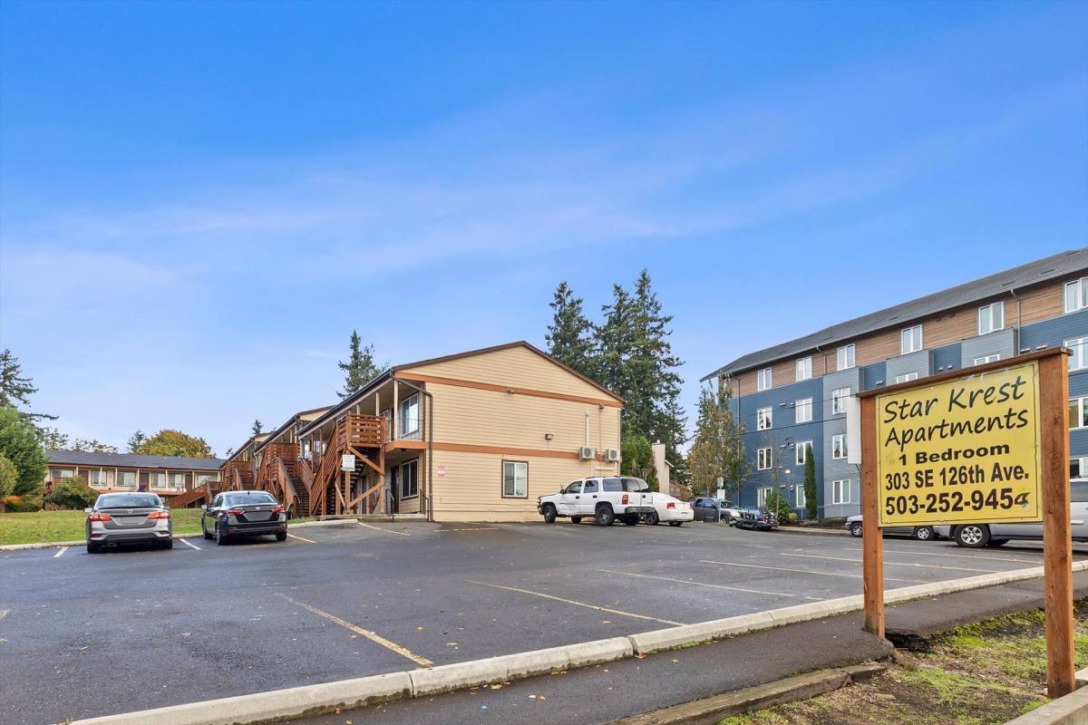 Apartment for rent at 303 SE 126th, Portland, OR 97233